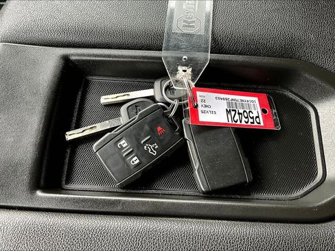 Used 2022 Chevrolet Silverado 2500 LT image 33