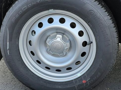 New 2025 Ford Maverick XL w/ Equipment Group 101A image 8