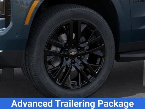 New 2026 Chevrolet Suburban Premier AWD/4WD image 11