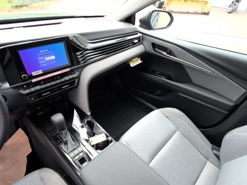 Certified 2026 Toyota Camry LE w/ Convenience Package FWD image 23