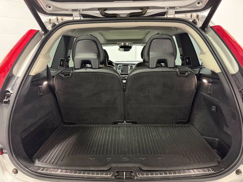 Used 2018 Volvo XC90 T5 Momentum w/ Convenience Package image 33