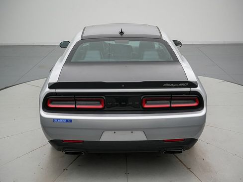 Used 2020 Dodge Challenger R/T image 5