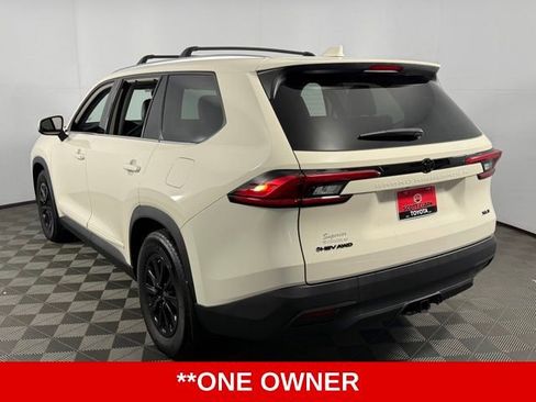 Used 2024 Toyota Grand Highlander XLE image 6