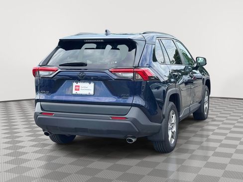 Used 2023 Toyota RAV4 XLE w/ Convenience Package AWD/4WD image 4
