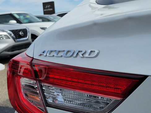 Used 2020 Honda Accord EX-L image 6