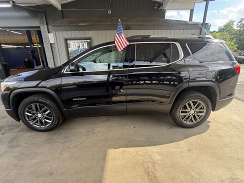 Used 2019 GMC Acadia SLT AWD/4WD image 8