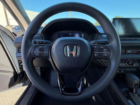 Used 2023 Honda Accord EX image 21