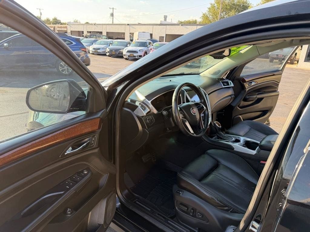 Used 2013 Cadillac SRX Premium FWD image 9
