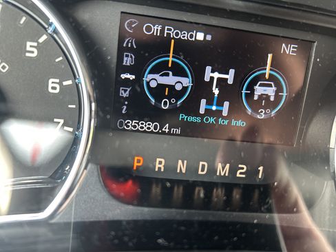 Used 2014 Ford F150 XLT w/ Equipment Group 302A Luxury AWD/4WD image 18
