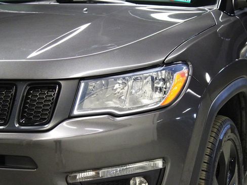 Used 2020 Jeep Compass Latitude image 33