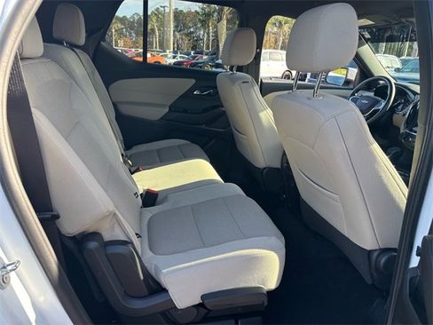 Used 2023 Chevrolet Traverse LS w/ Safety Package image 19