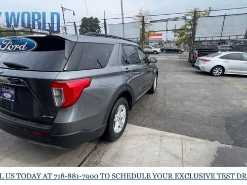 Certified 2022 Ford Explorer XLT w/ Equipment Group 202A image 5