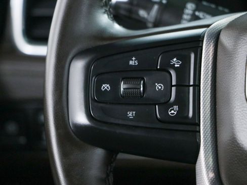 Used 2023 GMC Yukon Denali AWD/4WD image 14