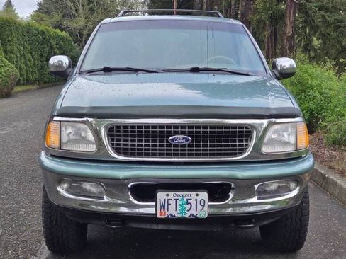 Used 1998 Ford Expedition XLT AWD/4WD image 11