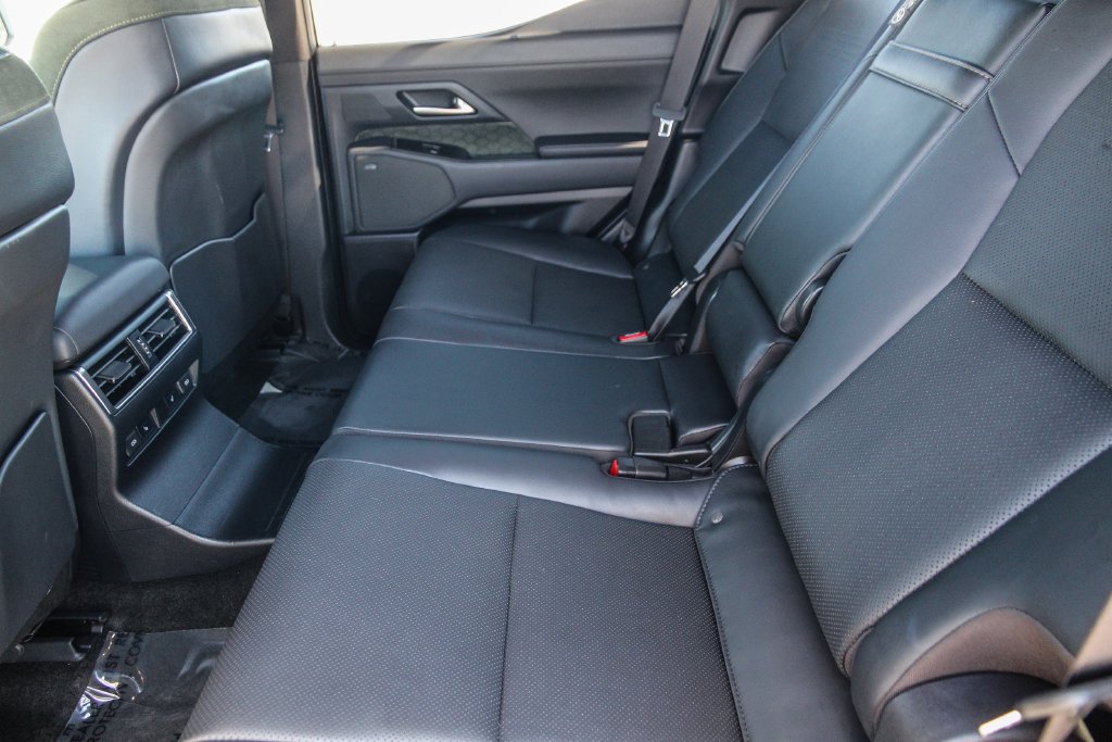 Certified 2024 Lexus GX 550 AWD/4WD image 20