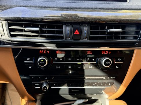 Used 2017 BMW X6 w/ Premium Package image 23