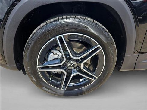Certified 2026 Mercedes-Benz GLB 250 image 21