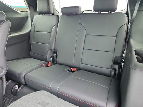 New 2026 Chevrolet Traverse RS image 12