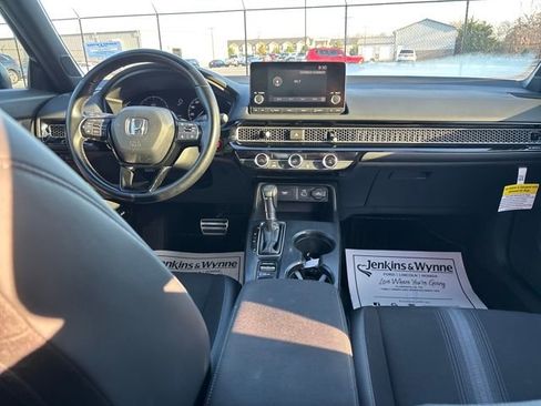 Certified 2024 Honda Civic Sport image 10