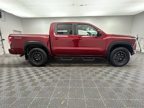 Used 2022 Nissan Frontier PRO-4X w/ Pro-4X Premium Package image 14
