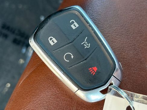 Used 2019 Cadillac XT5 Luxury image 33