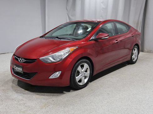 Used 2013 Hyundai Elantra GLS w/ Preferred Pkg FWD image 5