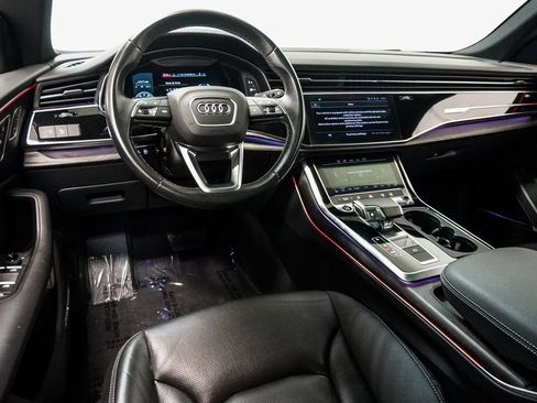 Used 2021 Audi Q8 Premium Plus image 15