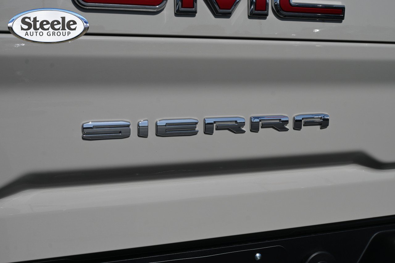 New 2026 GMC Sierra 2500 AT4 w/ AT4 Premium Plus Package AWD/4WD image 22