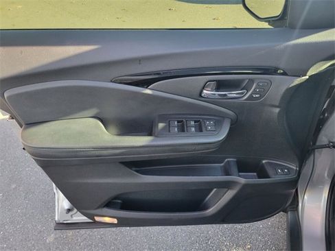 Certified 2021 Honda Passport Touring image 34