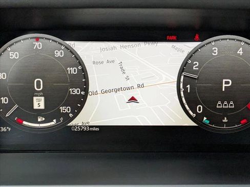 Used 2025 Land Rover Defender 110 S image 11