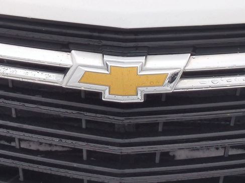 Used 2022 Chevrolet Equinox LT image 11