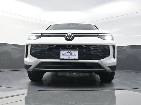 New 2026 Volkswagen Tiguan SE AWD/4WD image 22