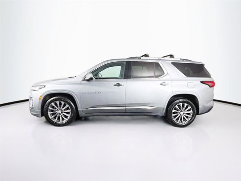 Used 2023 Chevrolet Traverse Premier w/ LPO, Floor Liner Package AWD/4WD image 8