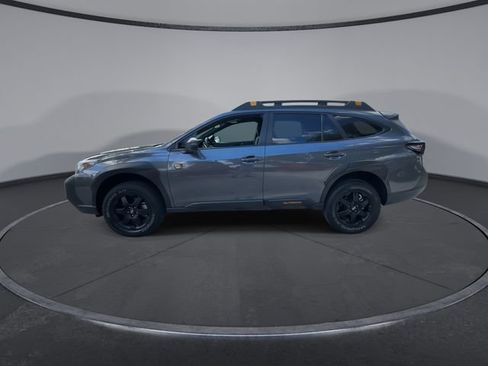 Used 2025 Subaru Outback Wilderness AWD/4WD image 5