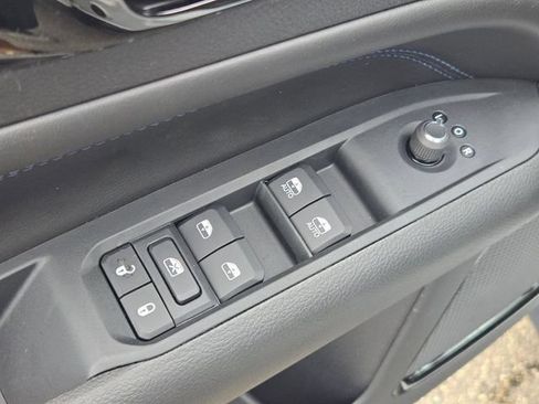 New 2026 Jeep Compass Latitude AWD/4WD image 24