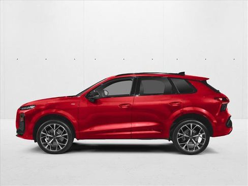 New 2026 Audi Q3 quattro 2.0T image 2