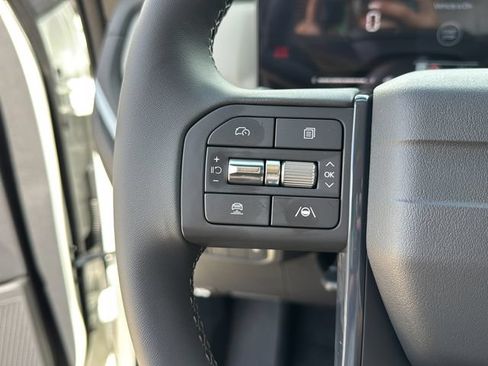 Used 2027 Kia Seltos LX FWD image 20