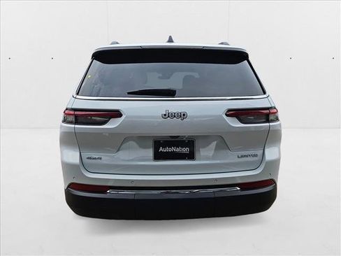 New 2025 Jeep Grand Cherokee L Limited image 7