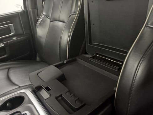 Used 2018 RAM 2500 Limited image 36