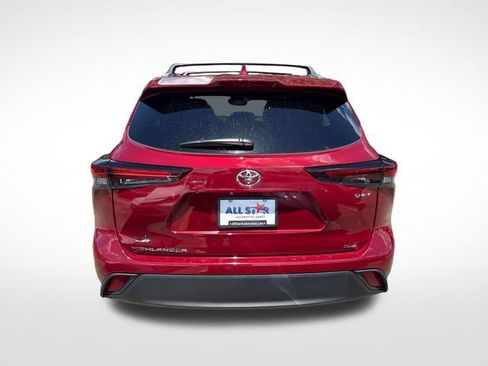 Used 2026 Toyota Highlander XLE AWD/4WD image 9