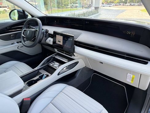 New 2026 Lincoln Nautilus Reserve AWD/4WD image 20