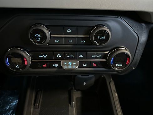 New 2026 Ford Bronco Big Bend AWD/4WD image 18
