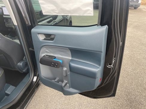 New 2026 Ford Maverick Lobo image 48