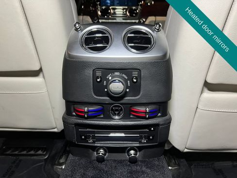 Used 2013 Rolls-Royce Ghost RWD image 19