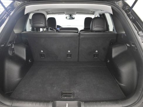 Used 2019 Jeep Cherokee Trailhawk w/ Cold Weather Group image 21