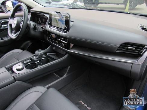 Certified 2023 Nissan Rogue Platinum AWD/4WD image 13