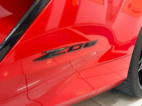 Used 2024 Chevrolet Corvette Z06 RWD image 30