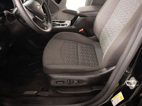 Used 2023 Chevrolet Equinox LT w/ LPO, Floor Liner Package image 10