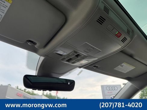 Used 2023 Volkswagen Tiguan SE w/ Panoramic Sunroof Package AWD/4WD image 38