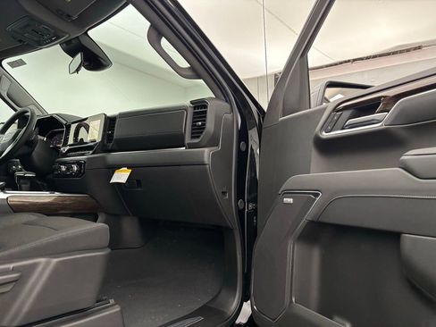 New 2026 GMC Sierra 1500 Elevation w/ Preferred Package image 30